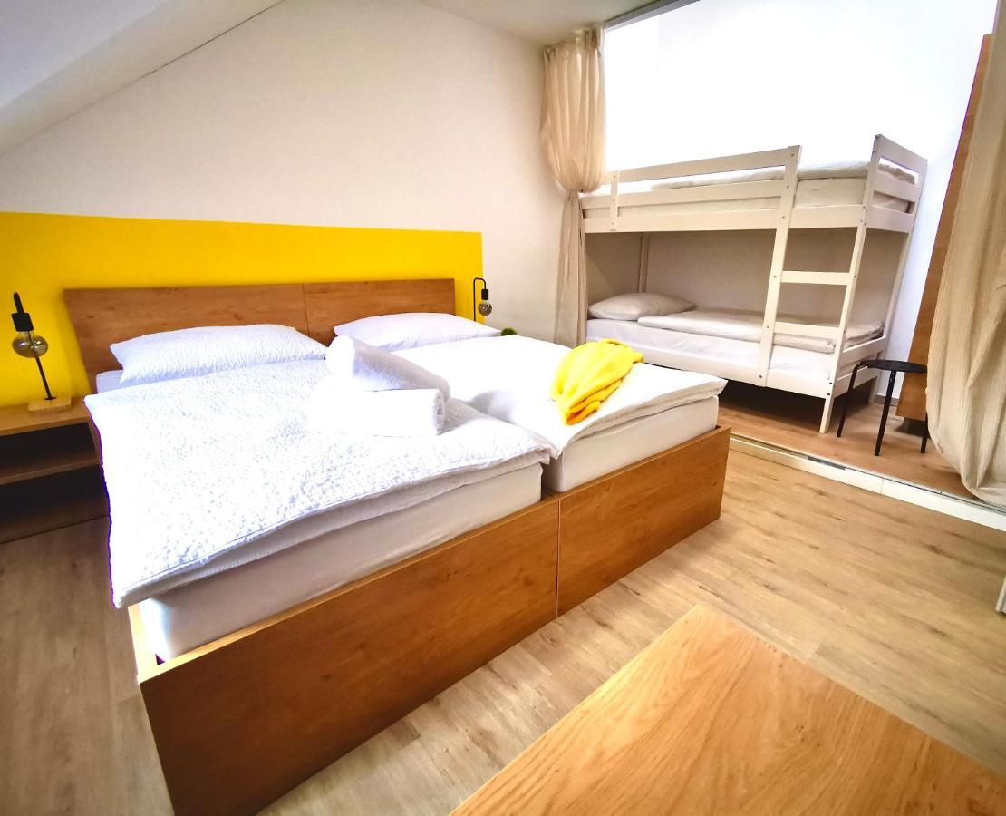 Rainbow House Rooms Maribor Ngoại thất bức ảnh
