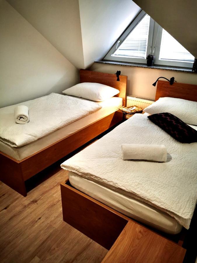 Rainbow House Rooms Maribor Ngoại thất bức ảnh